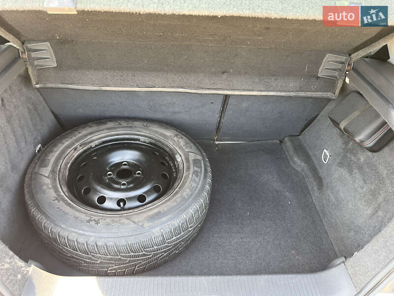 Хетчбек Opel Astra 2008 в Полтаві
