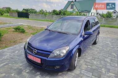 Универсал Opel Astra 2005 в 