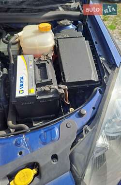 Универсал Opel Astra 2005 в 