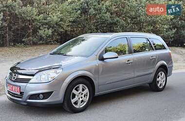Универсал Opel Astra 2008 в 