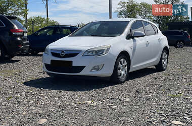 Хетчбек Opel Astra 2010 в Хусті