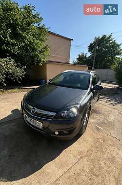Универсал Opel Astra 2010 в Одессе