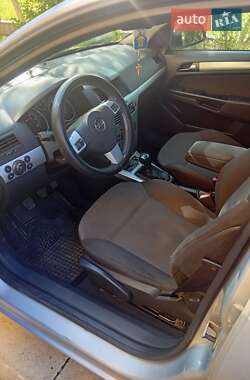 Универсал Opel Astra 2009 в 