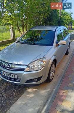 Универсал Opel Astra 2009 в 
