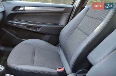 Универсал Opel Astra 2008 в 