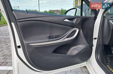 Универсал Opel Astra 2019 в 