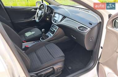 Универсал Opel Astra 2019 в 