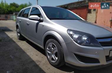 Универсал Opel Astra 2009 в Запорожье