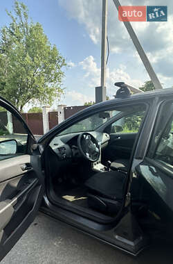 Универсал Opel Astra 2011 в 