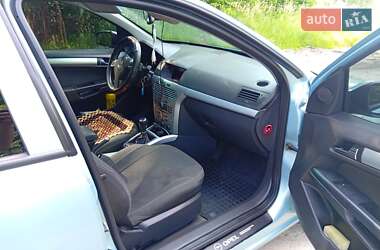 Універсал Opel Astra 2008 в 