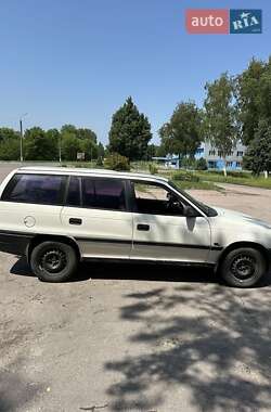 Універсал Opel Astra 1994 в 