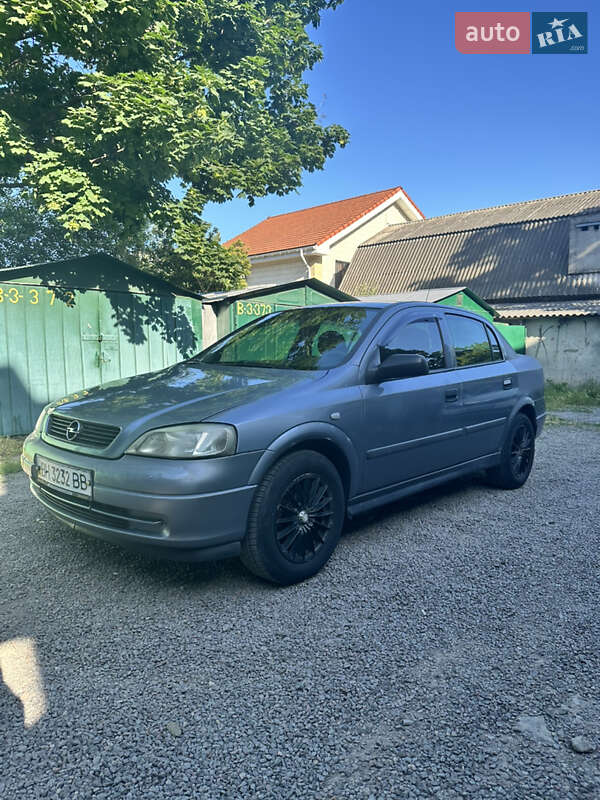 Седан Opel Astra 2007 в 