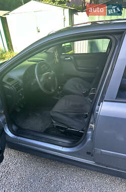 Седан Opel Astra 2007 в 