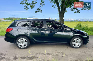 Универсал Opel Astra 2014 в 