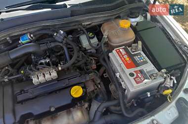 Хэтчбек Opel Astra 2010 в Болграде