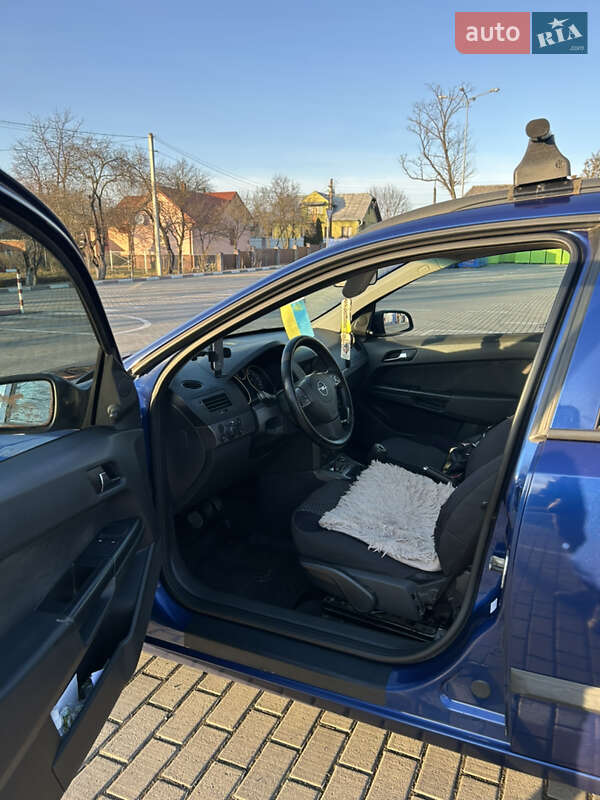Универсал Opel Astra 2006 в Коломые