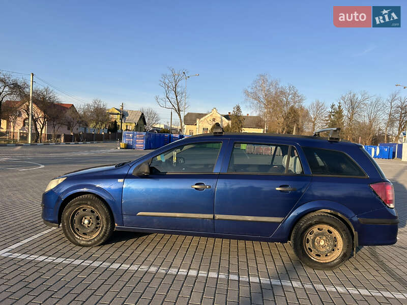 Универсал Opel Astra 2006 в Коломые