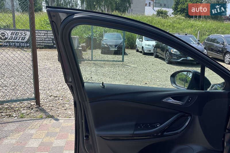 Універсал Opel Astra 2018 в Стрию