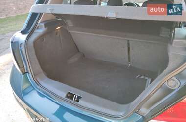 Хэтчбек Opel Astra 2006 в 