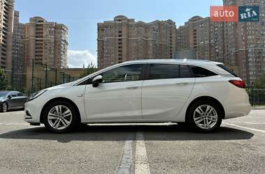 Универсал Opel Astra 2019 в 
