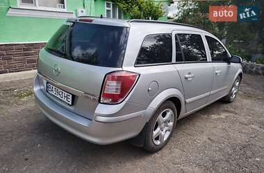 Універсал Opel Astra 2008 в Одесі
