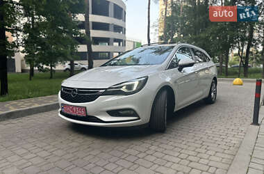 Универсал Opel Astra 2019 в 