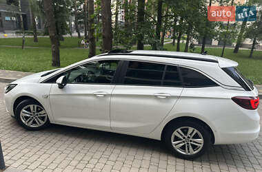 Универсал Opel Astra 2019 в 