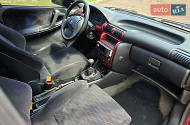Хэтчбек Opel Astra 1992 в 
