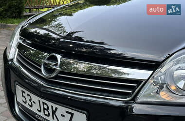 Универсал Opel Astra 2009 в 