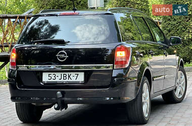 Универсал Opel Astra 2009 в 