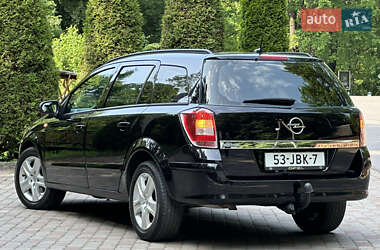 Универсал Opel Astra 2009 в 