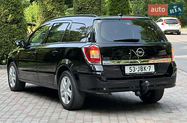 Универсал Opel Astra 2009 в 