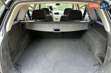 Универсал Opel Astra 2009 в 