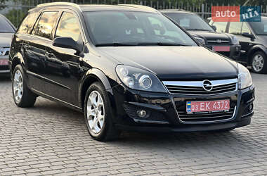 Універсал Opel Astra 2009 в Старокостянтинові