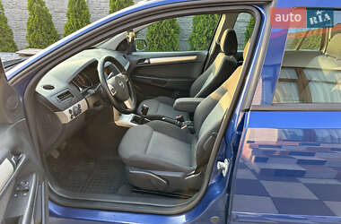 Универсал Opel Astra 2007 в 