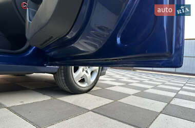 Универсал Opel Astra 2007 в 