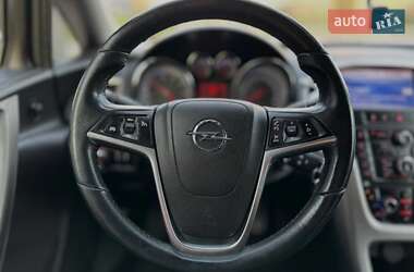 Универсал Opel Astra 2011 в 
