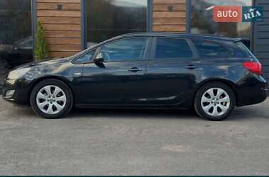 Универсал Opel Astra 2011 в 