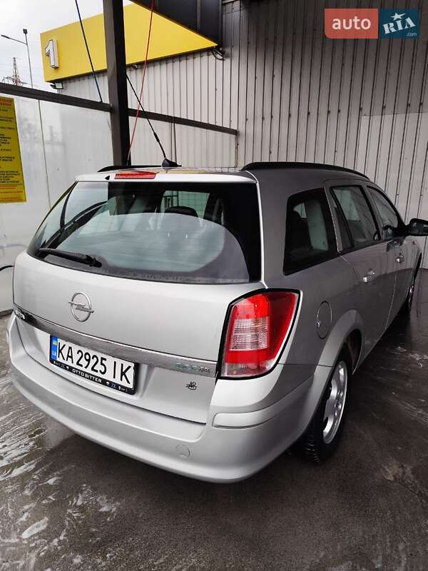 Универсал Opel Astra 2009 в Киеве фото 11 Универсал Opel Astra 2009 в Киеве