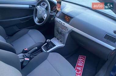 Универсал Opel Astra 2009 в 