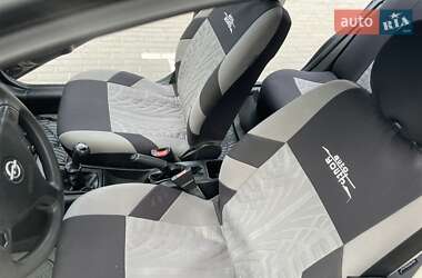 Седан Opel Astra 2008 в 