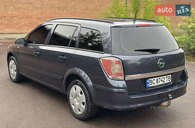 Универсал Opel Astra 2007 в 