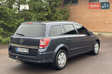 Универсал Opel Astra 2007 в 