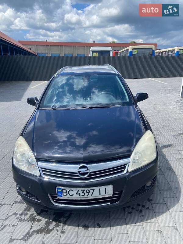 Универсал Opel Astra 2007 в Львове