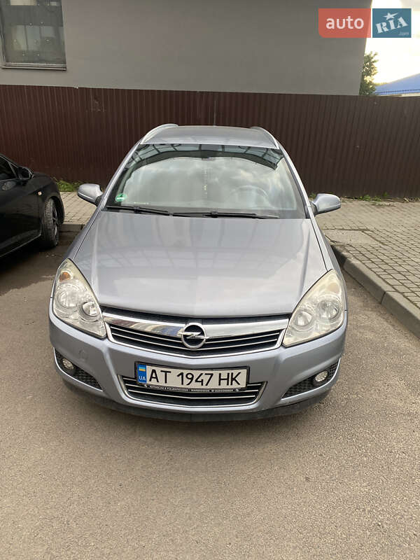 Opel Astra 2008