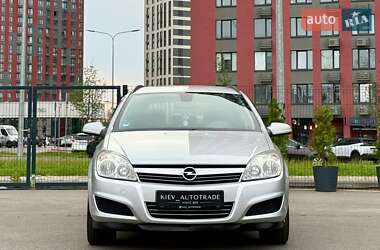 Универсал Opel Astra 2009 в 
