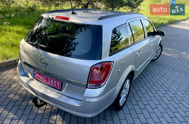 Универсал Opel Astra 2006 в 