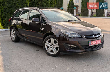 Универсал Opel Astra 2014 в Дубно