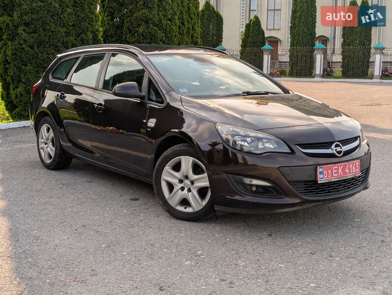 Opel Astra 2014