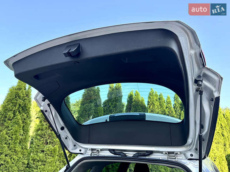 Универсал Opel Astra 2018 в Трускавце